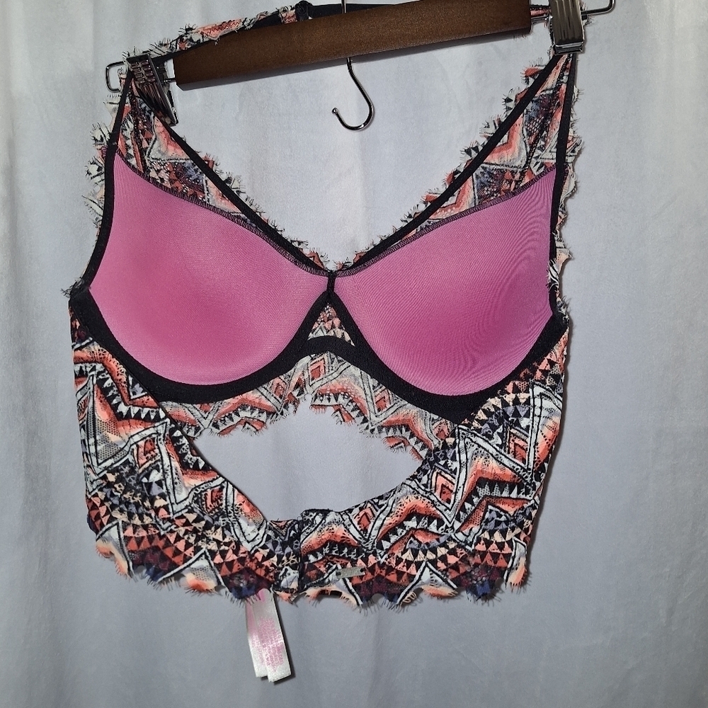 Pink Bra Large - Picture 4 of 6